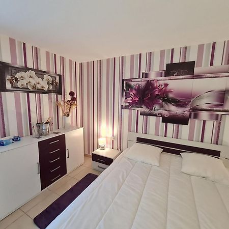 Gite Pour 2 Avec Parking, Cuisine Equipee Et Recharge Pour Vehicules Electriques Aux Portes De Nancy - Fr-1-584-119 Choloy Bagian luar foto