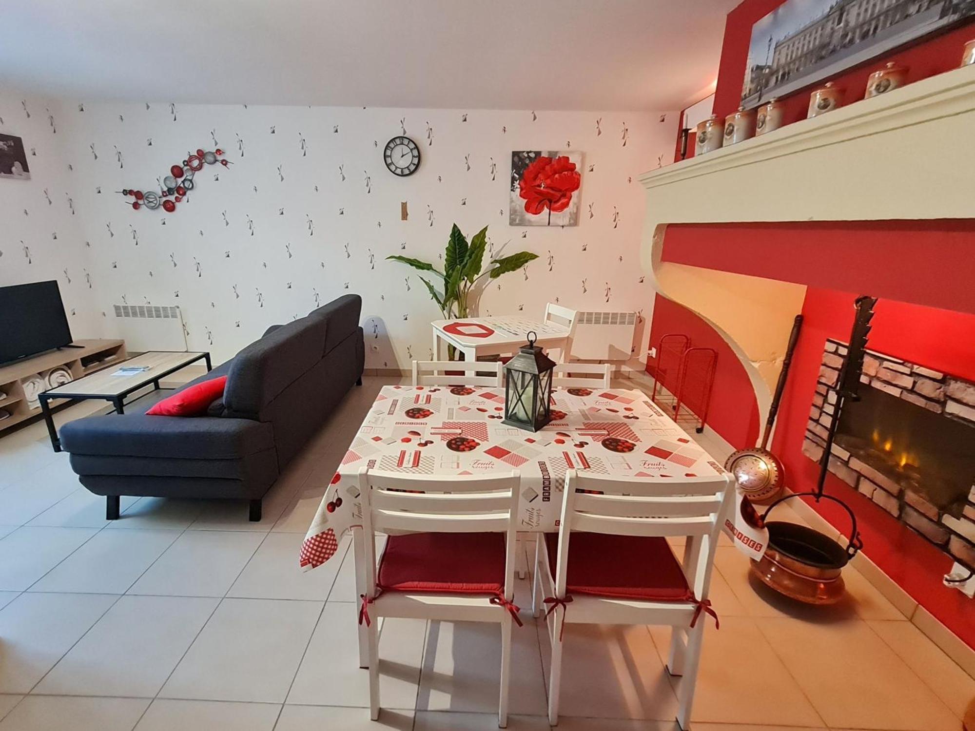 Gite Pour 2 Avec Parking, Cuisine Equipee Et Recharge Pour Vehicules Electriques Aux Portes De Nancy - Fr-1-584-119 Choloy Bagian luar foto